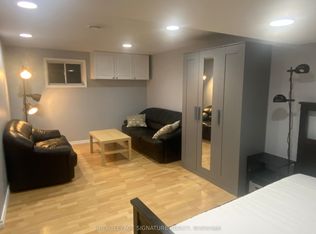 72 Whitehorn Cres #B-8, Toronto, ON M2J3B2