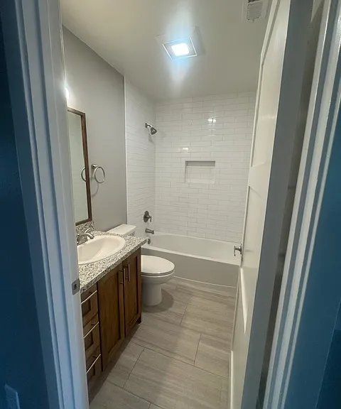 69 W Beverly Dr #202 — Photo 11