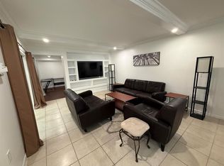 2410 24th Ln, Palm Beach Gardens, FL 33418