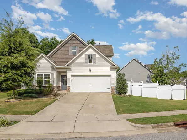 190 Millwood Dr, Clayton, NC 27527