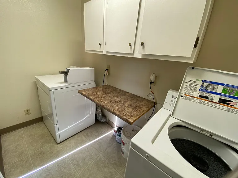 1829 Patricia Ave — Photo 12