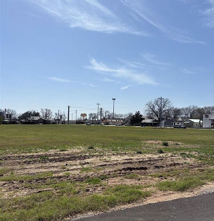 2nd image of 1900 N Austin LOT A