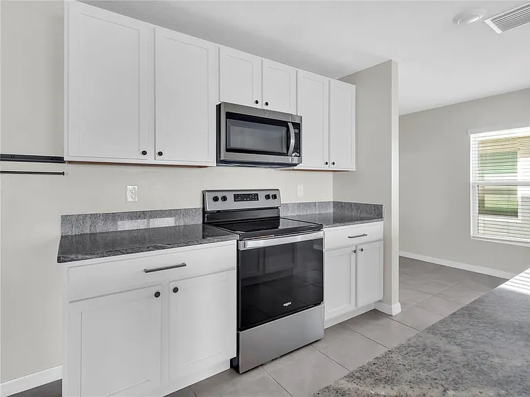 16728 Kingman Reef St — Photo 6
