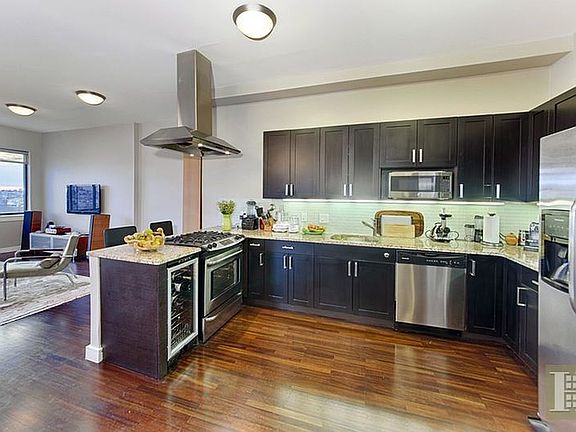 3rd image of 1610 De Kalb Ave #5C