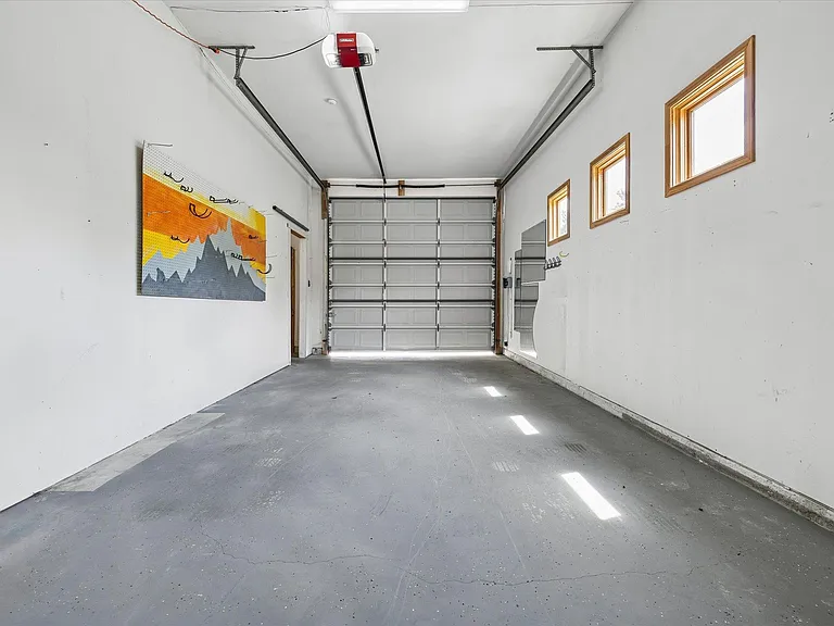 4004 Cloudy Ridge Rd — Photo 22