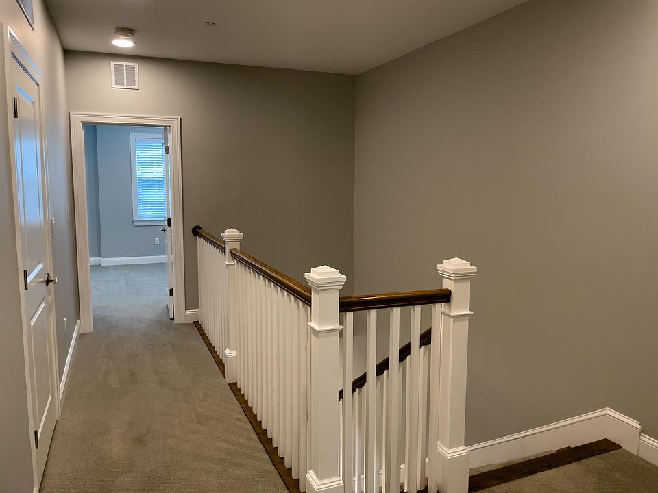 Townhomes at 285 285 Locust St Woburn MA Zillow