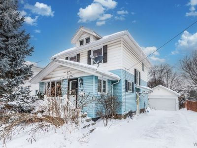 89 Milton St, Williamsville, NY, 14221