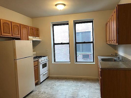 1st image of 31-18 28th Ave #2R