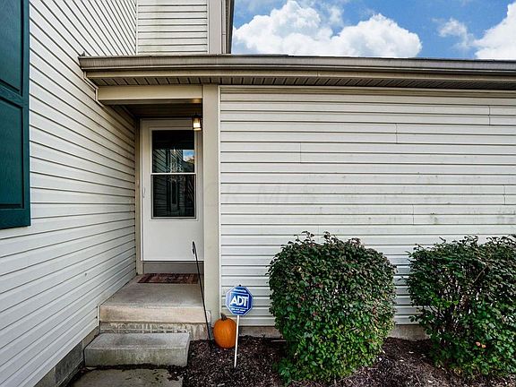 2nd image of 236 Macdougall Ln