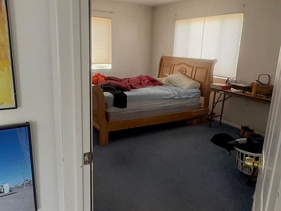3rd image of 703 Russell Ave