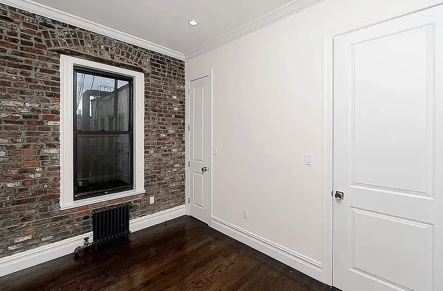 133 East Fourth Street — Photo 4