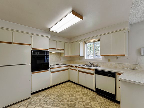 5th image of 21230 110th Ave SE