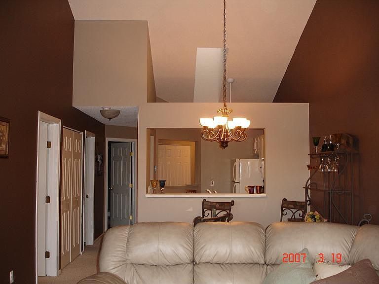 Top Level Condo w/Soaring Vault & Skylight