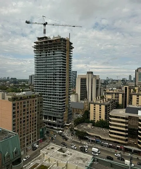 238 Simcoe St #1802 — Photo 3