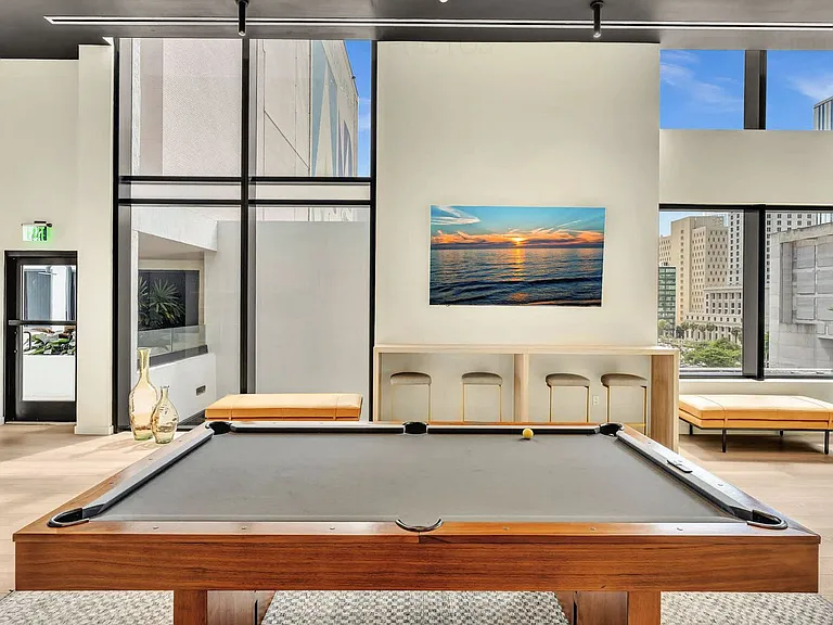 225 N Miami Ave #27-ID1537393P — Photo 38