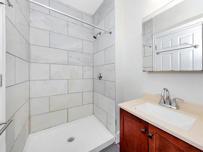 9-11 Winter Hill Rd #1 — Photo 12