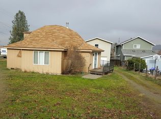 1355 E Main St, Ashland, OR 97520