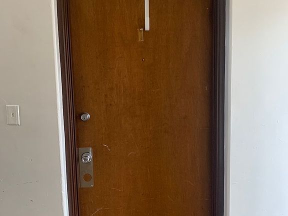 2nd image of 495 S Milledge Ave #16