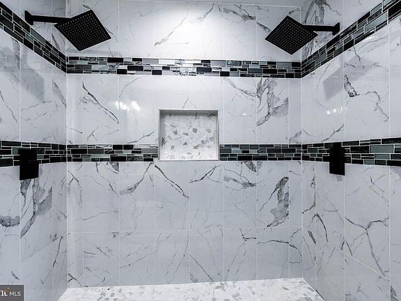 4th image of 4402 Weldon Dr