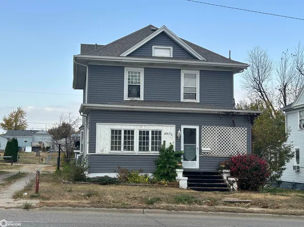 208 1/2 N 3rd Ave, Marshalltown, IA 50158