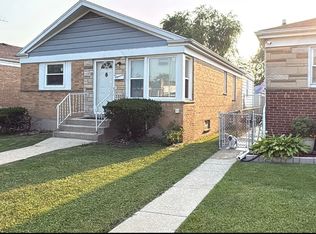 1108 31st Ave, Bellwood, IL 60104