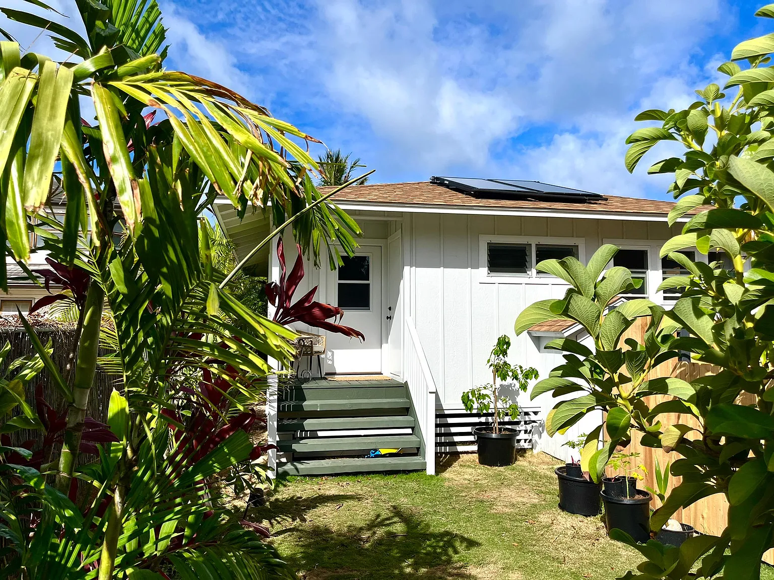2 bed, 700 sqft, $5,950 — Photo 3
