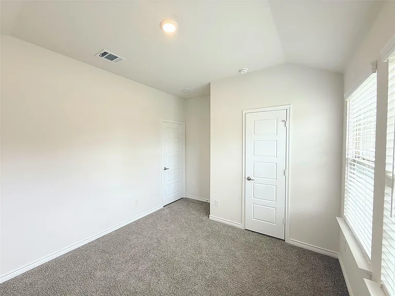 6233 Lassen Ct — Photo 36