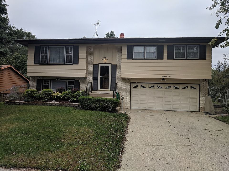 1st image of 1810 Laurel Ave