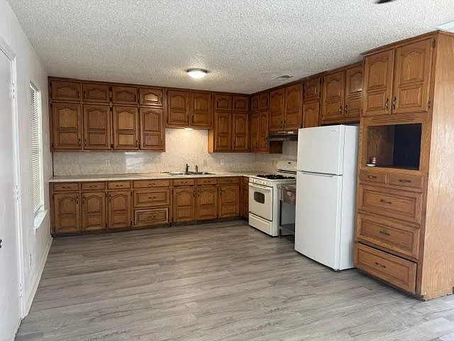 513 Rose St — Photo 2