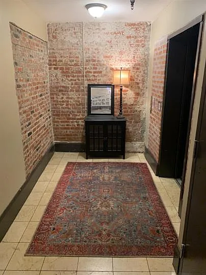 28 Monroe St #404 — Photo 17