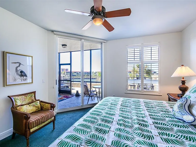 3313 Sunset Key Cir #104 — Photo 30
