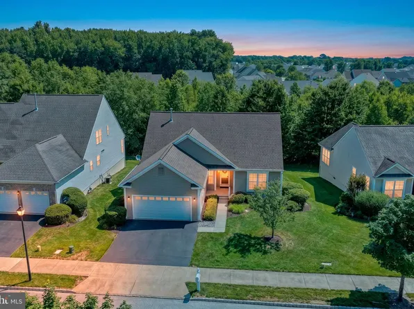 101 Springmill Dr, Middletown, DE 19709