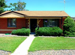 1432 S Carlan Ct, Denver, CO 80219