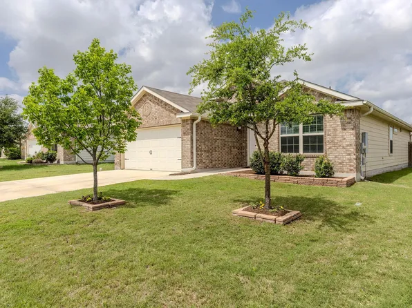 105 Balsam St, Hutto, TX 78634