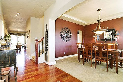 4th image of 2498 Crestview Dr