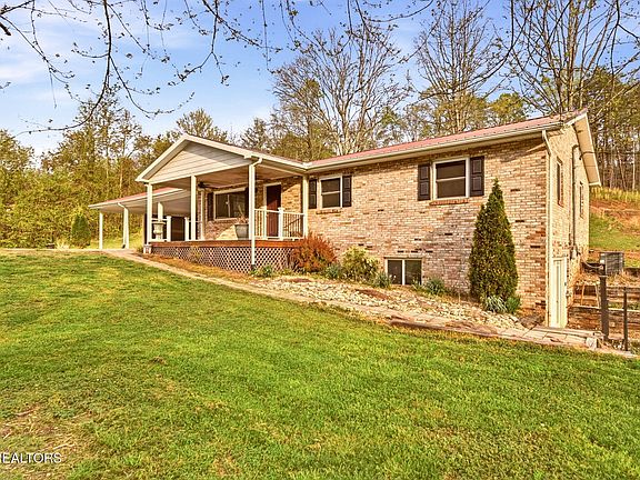 5th image of 7522 Dodson Rd