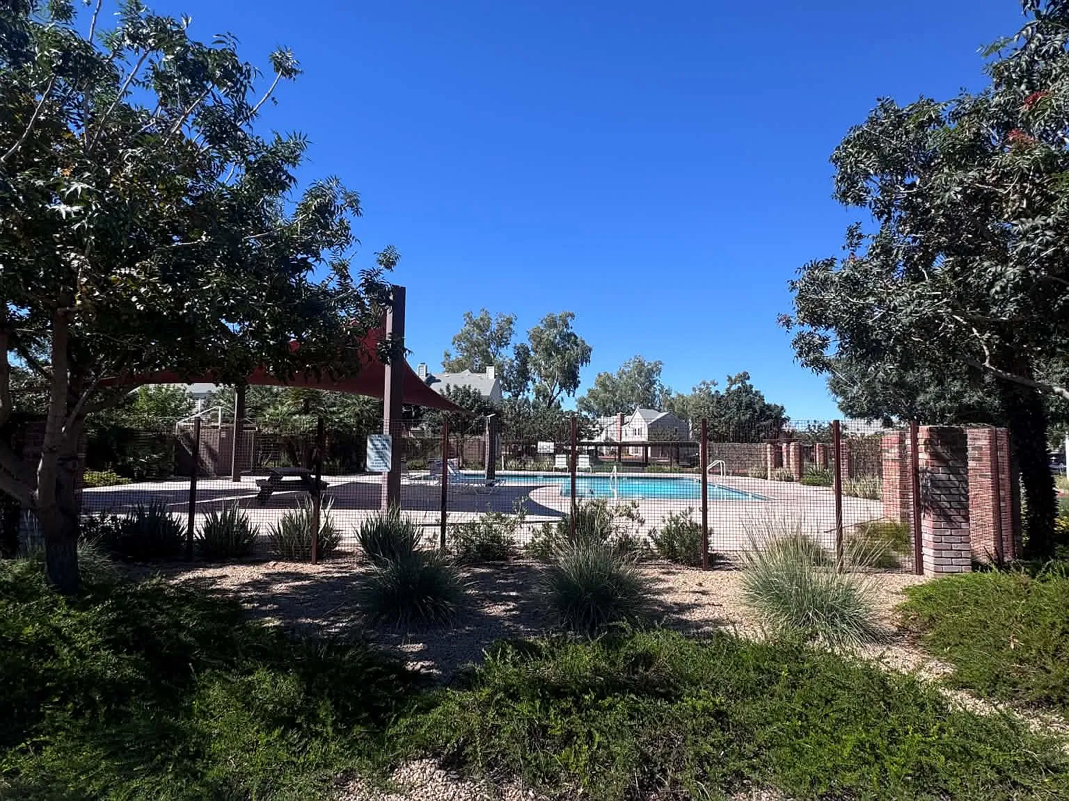 2 bed, 1.5 bath, 1200 sqft, $1,700 — Photo 2