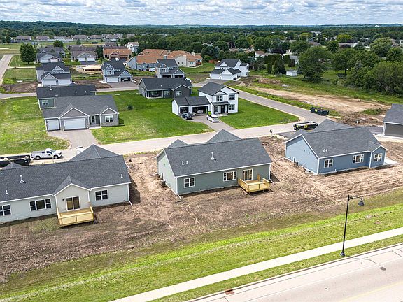 4th image of 1744 E Kyle Cir