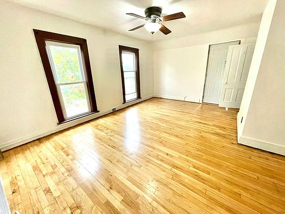 4th image of 2020 4th St APT 1