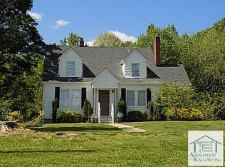 454 Maple Leaf Rd, Spencer, VA 24165