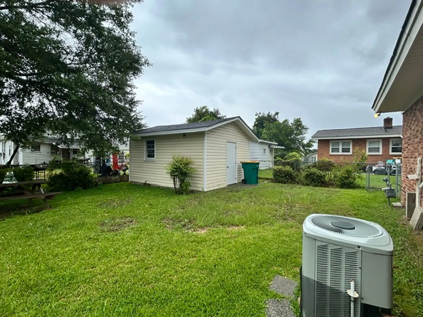 511 East 18th Street — Photo 3
