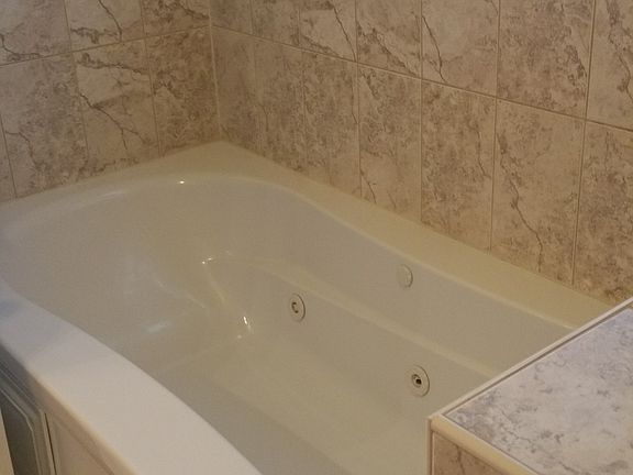 4th image of 3438 N Harlem Ave #2