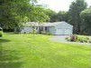 214 Old Center St, Middleboro, MA 02346