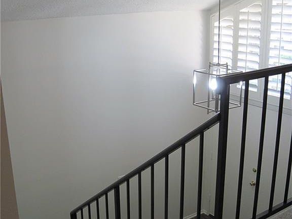 2nd image of 521 El Azul Cir