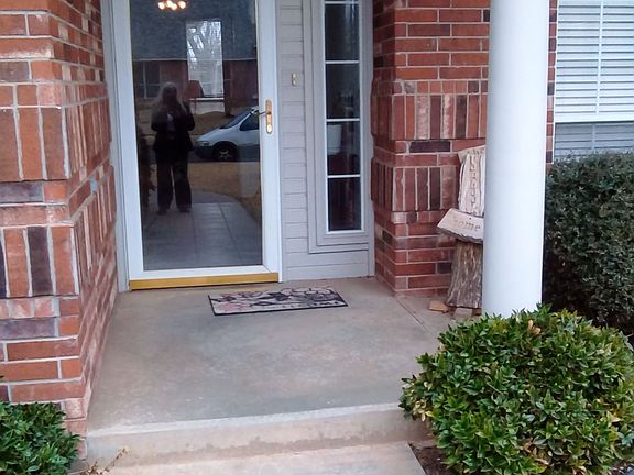 2nd image of 1101 Oak Creek Dr