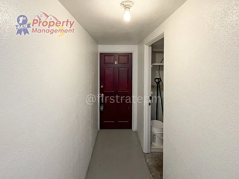 1717 W Jefferson St #3 — Photo 3
