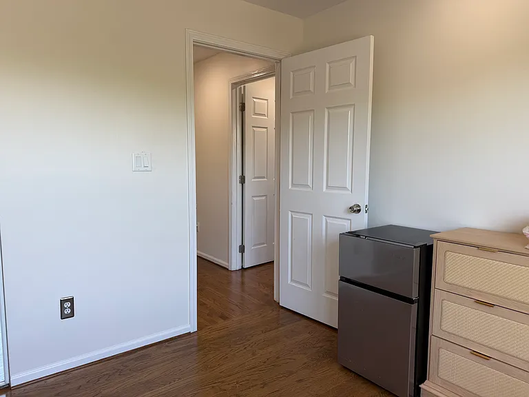 51 Willow St — Photo 23