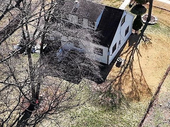 3rd image of 138 Denver Dr