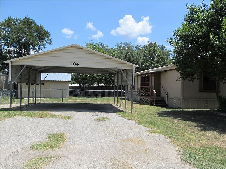 1st image of 104 Elizabeth Dr