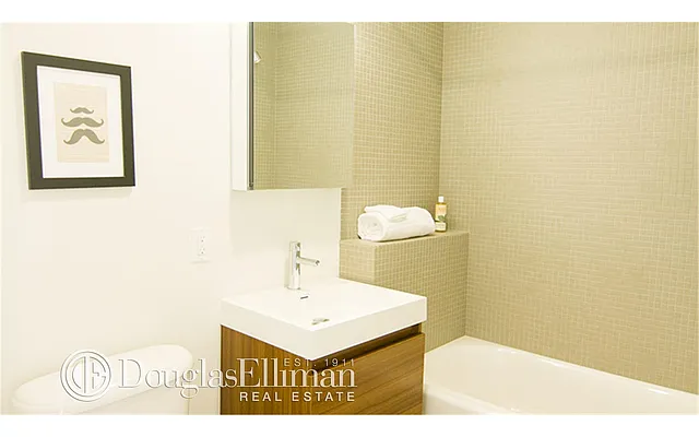 Rented by Douglas Elliman | media 37